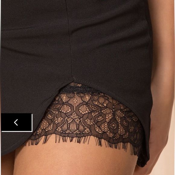 Superdown Brianna Black Lace Skirt - Picture 4 of 4